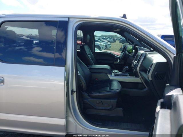 Ford F-150 Lariat Image 7