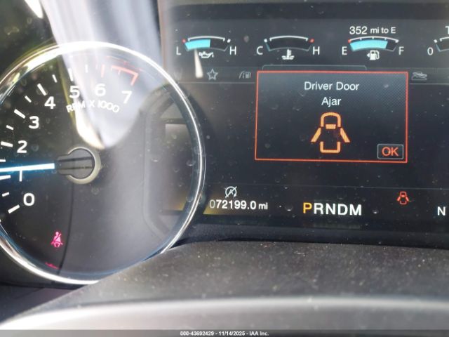 Ford F-150 Lariat Image 13