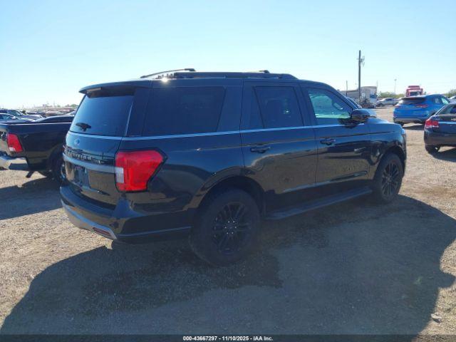 Ford Expedition Xlt Image 4