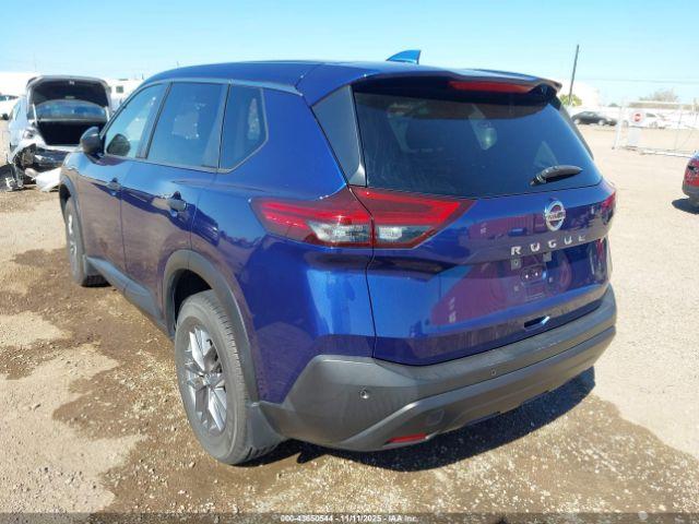 Nissan Rogue S Fwd Image 9