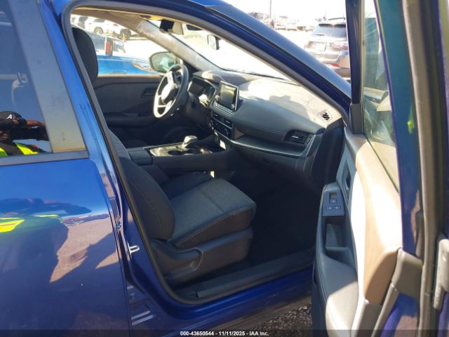 Nissan Rogue S Fwd Image 12