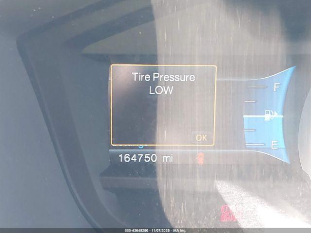 Ford Explorer Xlt Image 10