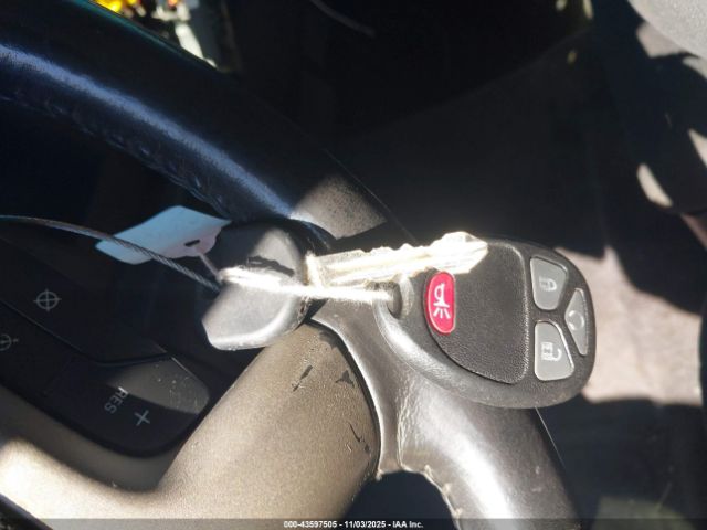 Chevrolet Silverado 1500 Lt Image 2