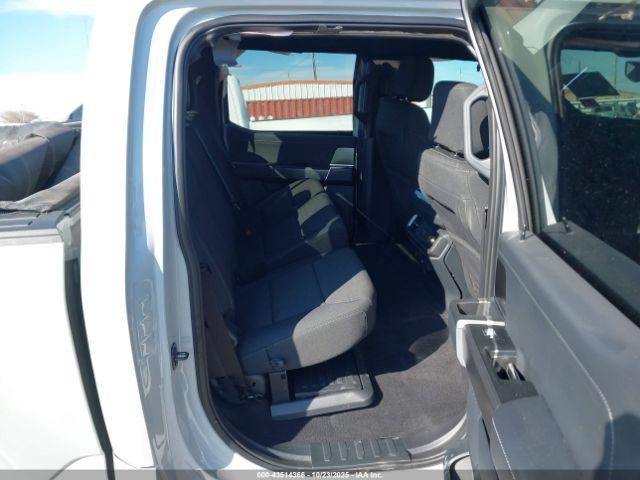 Ford F-150 Xlt Image 3