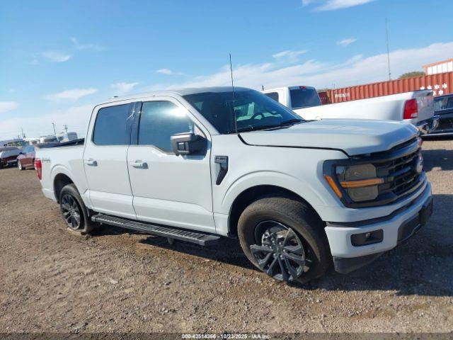 Ford F-150 Xlt Image 12