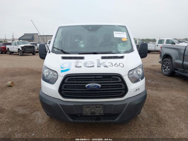 Ford Transit Image 12