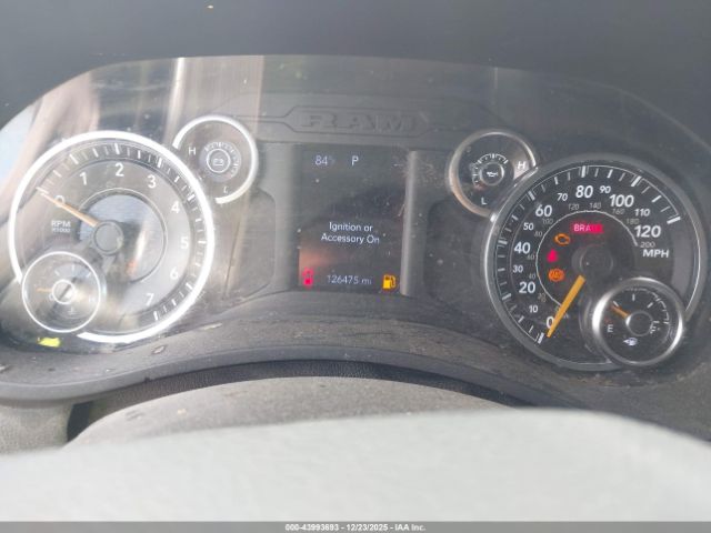 Ram 2500 Tradesman  4x4 8' Box Image 9