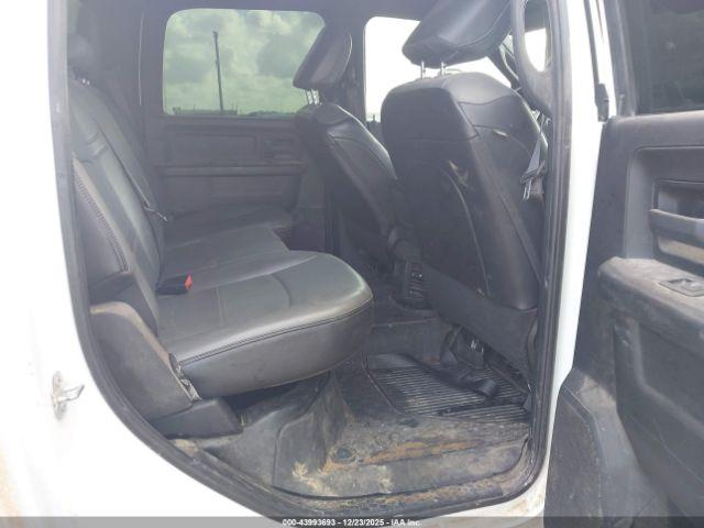 Ram 2500 Tradesman  4x4 8' Box Image 10