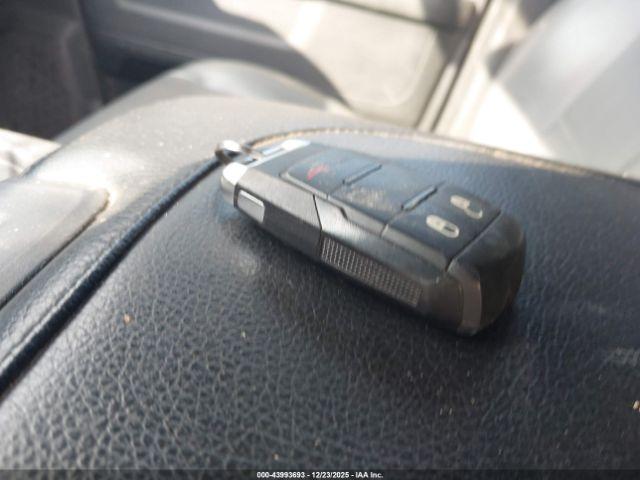 Ram 2500 Tradesman  4x4 8' Box Image 2