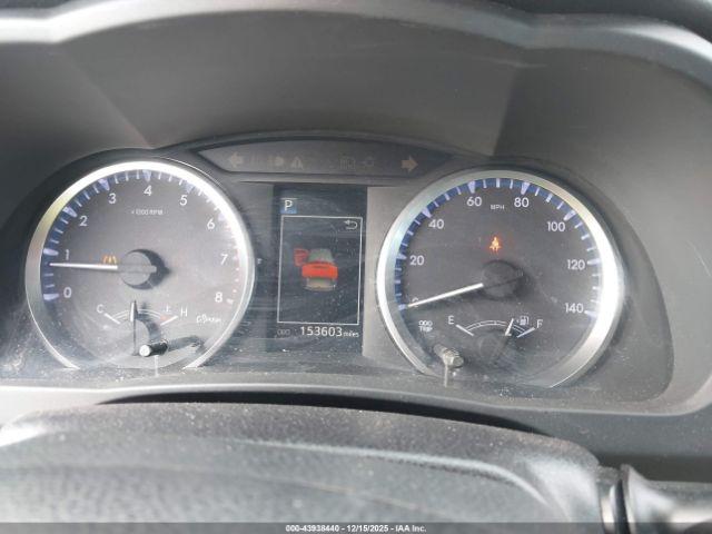 Toyota Highlander Le Image 5