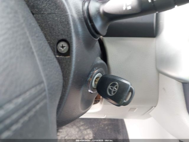 Toyota Highlander Le Image 3