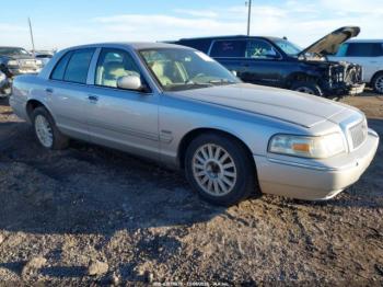  Salvage Mercury Grand Marquis