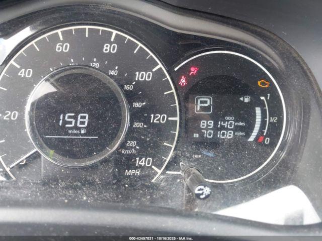 Nissan Versa Sv Image 8