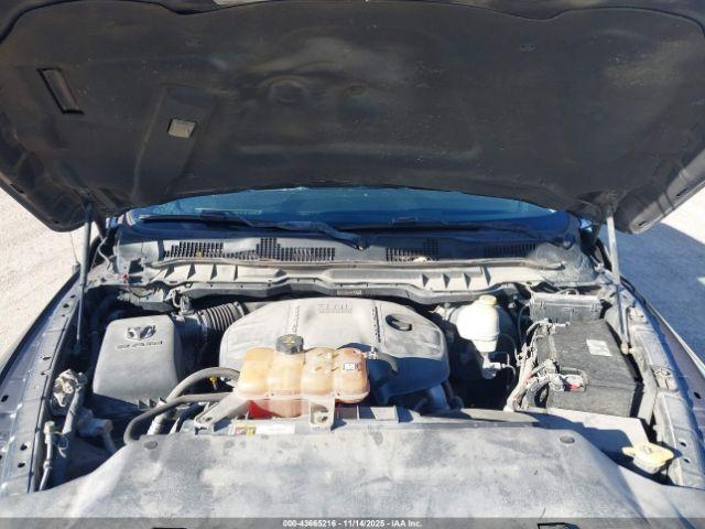 Ram 1500 Laramie Image 8