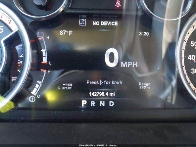 Ram 1500 Laramie Image 6