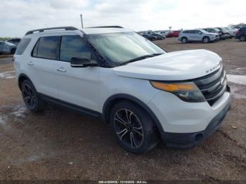  Salvage Ford Explorer