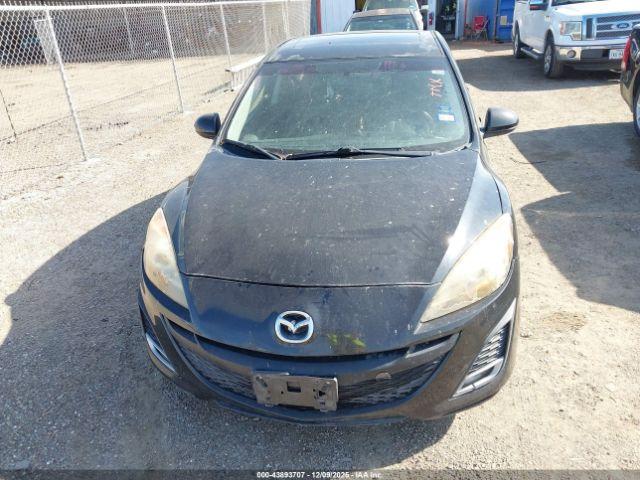 Mazda Mazda3 S Sport Image 2