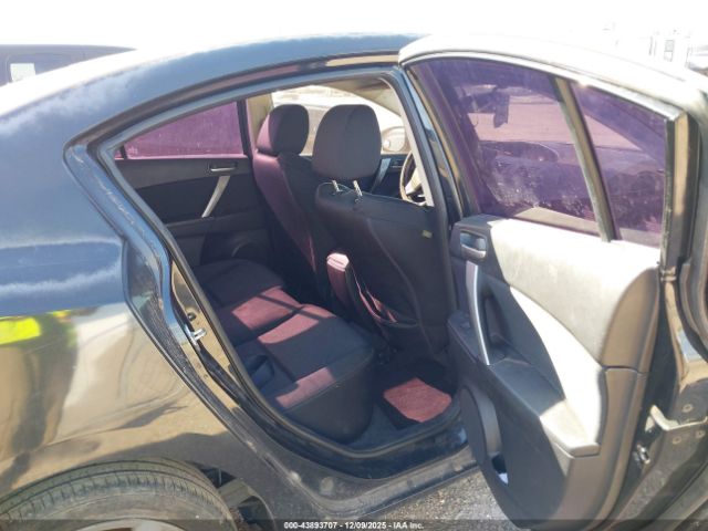 Mazda Mazda3 S Sport Image 3