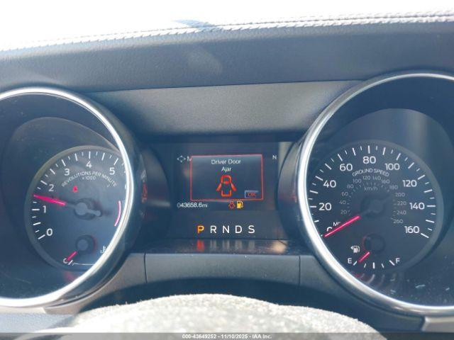 Ford Mustang Ecoboost Premium Image 3