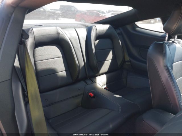 Ford Mustang Ecoboost Premium Image 2