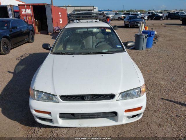Subaru Impreza L Image 11