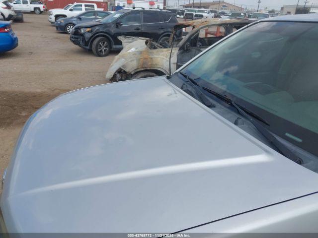 Nissan Frontier Se Image 12