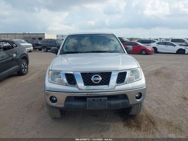 Nissan Frontier Se Image 10