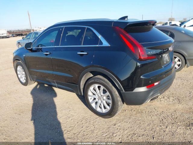 Cadillac XT4 Fwd Luxury Image 2