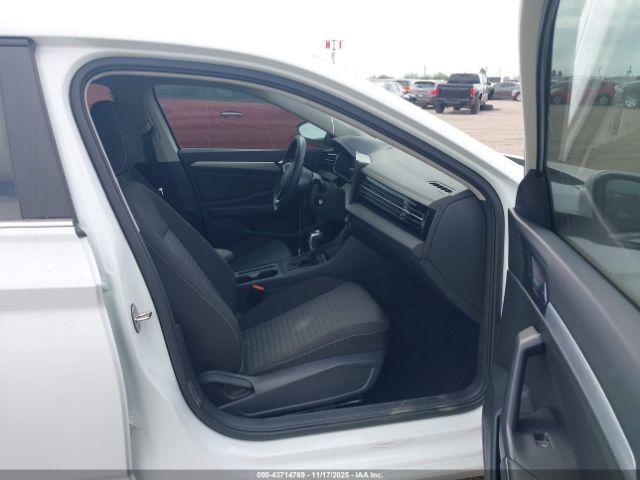 Volkswagen Jetta 1.5t S Image 7