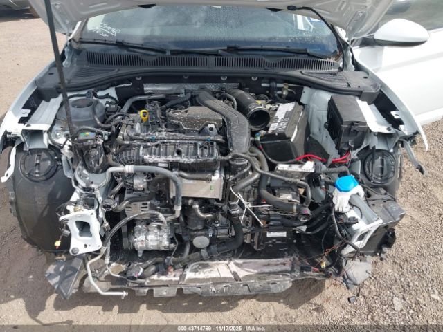 Volkswagen Jetta 1.5t S Image 12