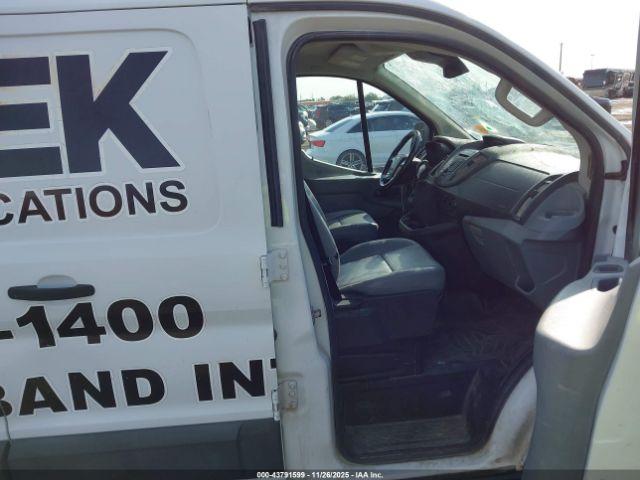 Ford Transit Image 3