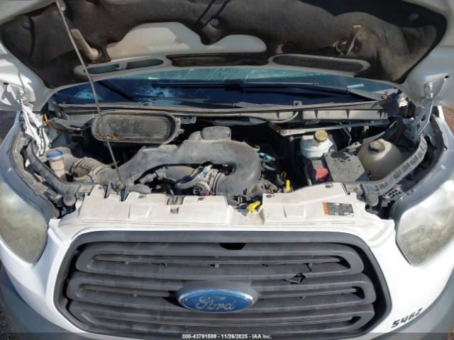 Ford Transit Image 14