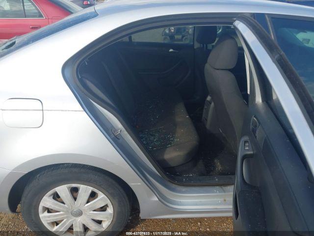 Volkswagen Jetta 1.4t S Image 2