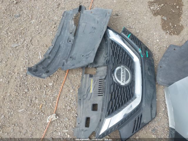 Nissan Rogue Sv Fwd Xtronic Cvt Image 2