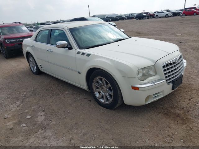 Chrysler 300c Image 1