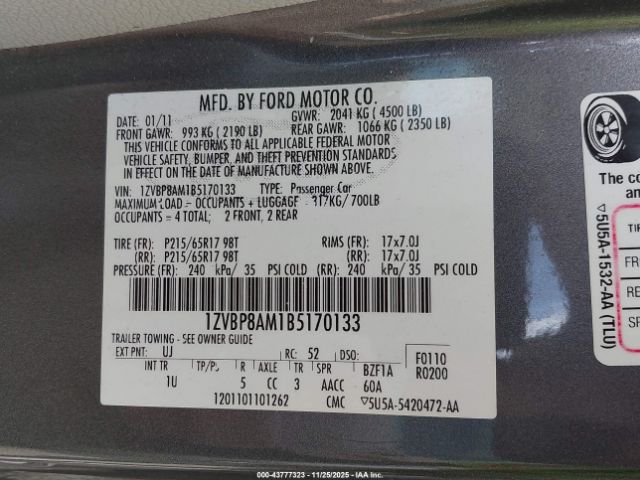 Ford Mustang V6 Image 9