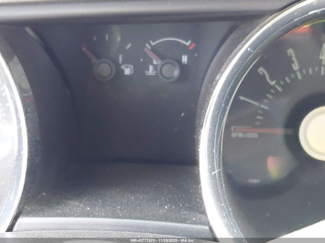 Ford Mustang V6 Image 16