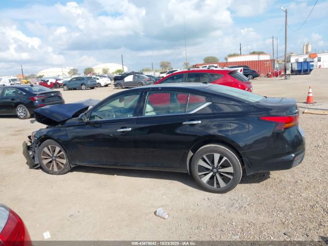Nissan Altima Sl Intelligent Awd Image 14
