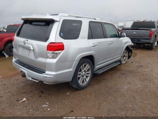 Toyota 4Runner Limited V6 Image 7