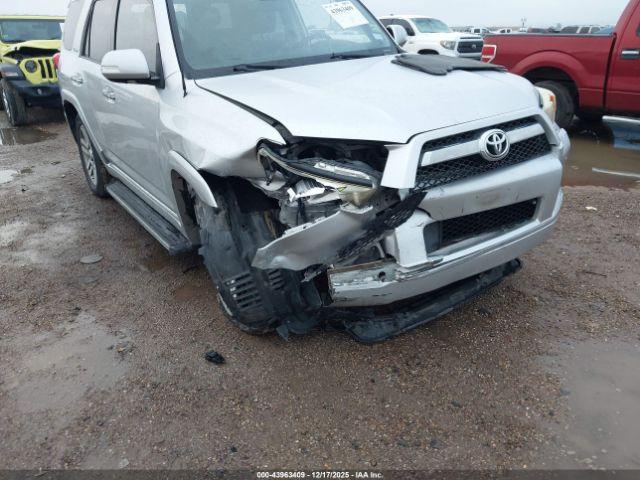 Toyota 4Runner Limited V6 Image 9