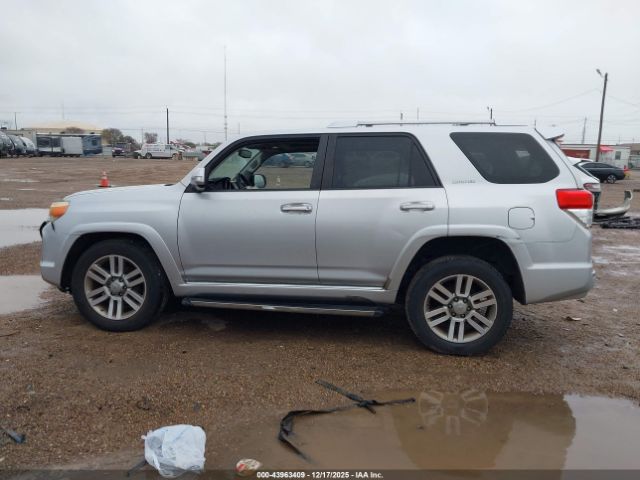 Toyota 4Runner Limited V6 Image 16