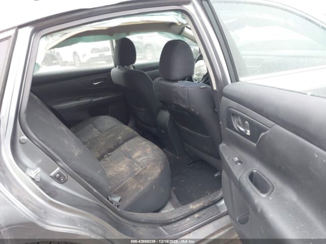 Nissan Altima 2.5 S Image 8