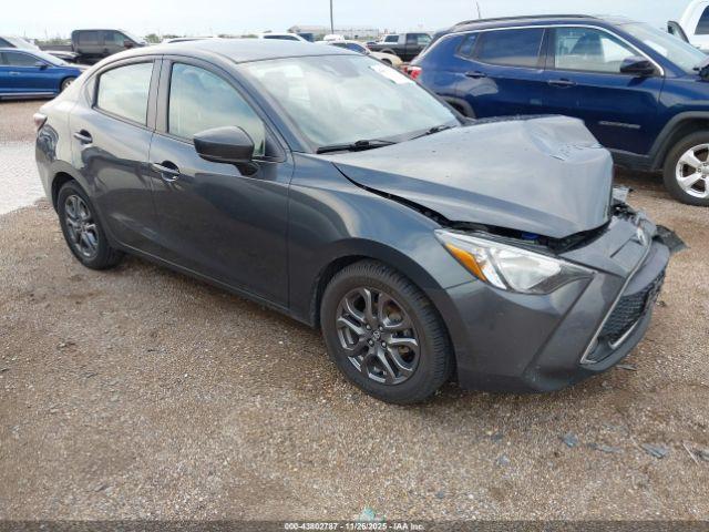  Salvage Toyota Yaris