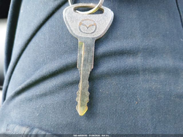 Mazda MX-5 Miata Image 10