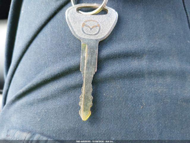 Mazda MX-5 Miata Image 10