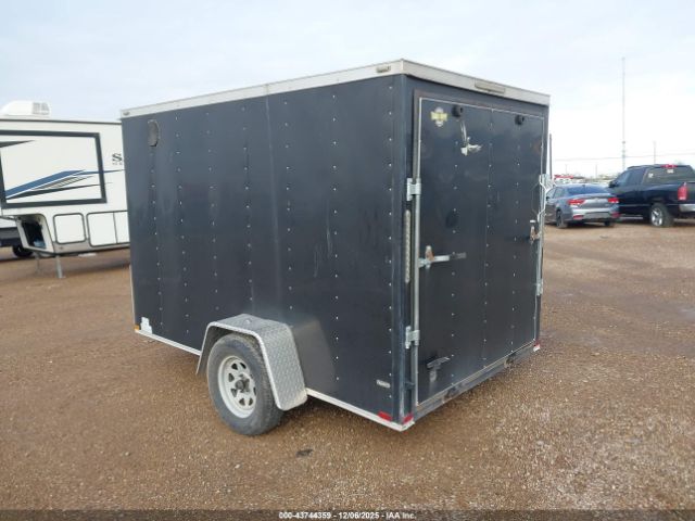 Lark 10x6 V Nose Enclosed Image 2