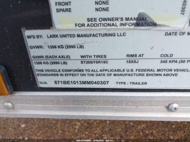 Lark 10x6 V Nose Enclosed Image 6