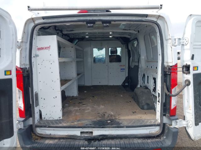 Ford Transit Image 11