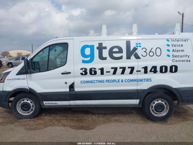 Ford Transit Image 4