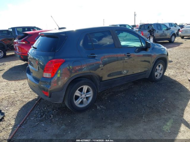 Chevrolet Trax Fwd Ls Image 2